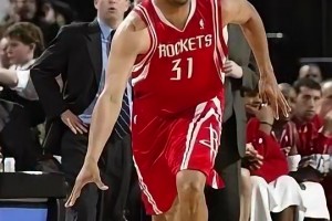 杨毅：大姚曾说他搭档过最喜欢的控卫，不是刘炜弗老大麦迪，是马克·杰克逊