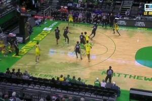 【集锦】组织有起色但投不进球！林葳20分钟5中1得3分2助攻